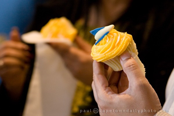 Yellow cupcakes