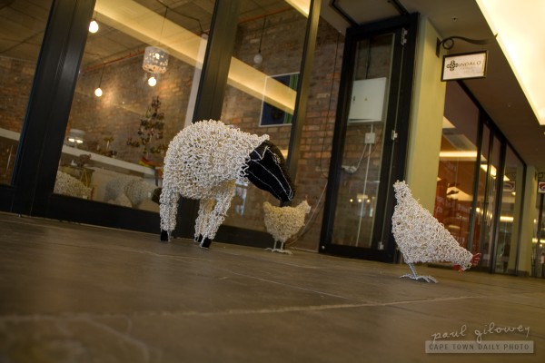Beaded sheep, beaded chicken