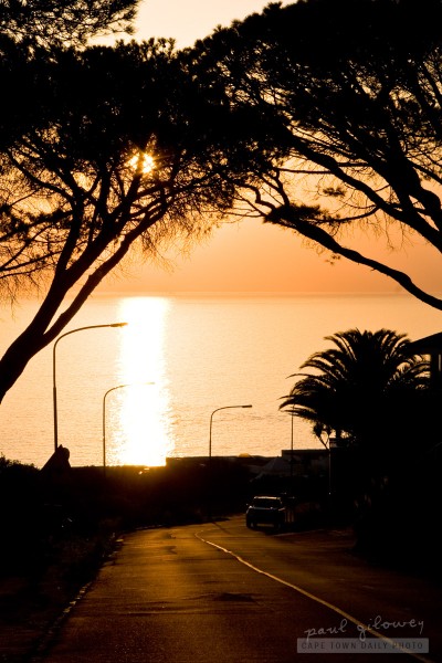 Red sky at night, sailor's delight