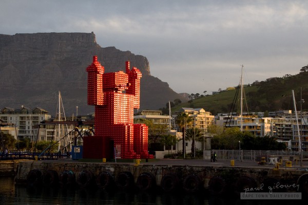 Coca-Cola's red-crate robot