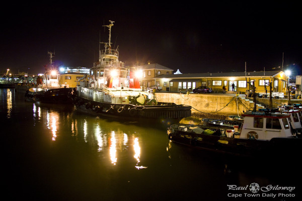 The sleeping tugboats